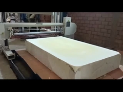 क्षैतिज कम दबाव फोम मशीन, जापान पंप के साथ लचीली पॉलीयूरेथेन फोमिंग मशीन